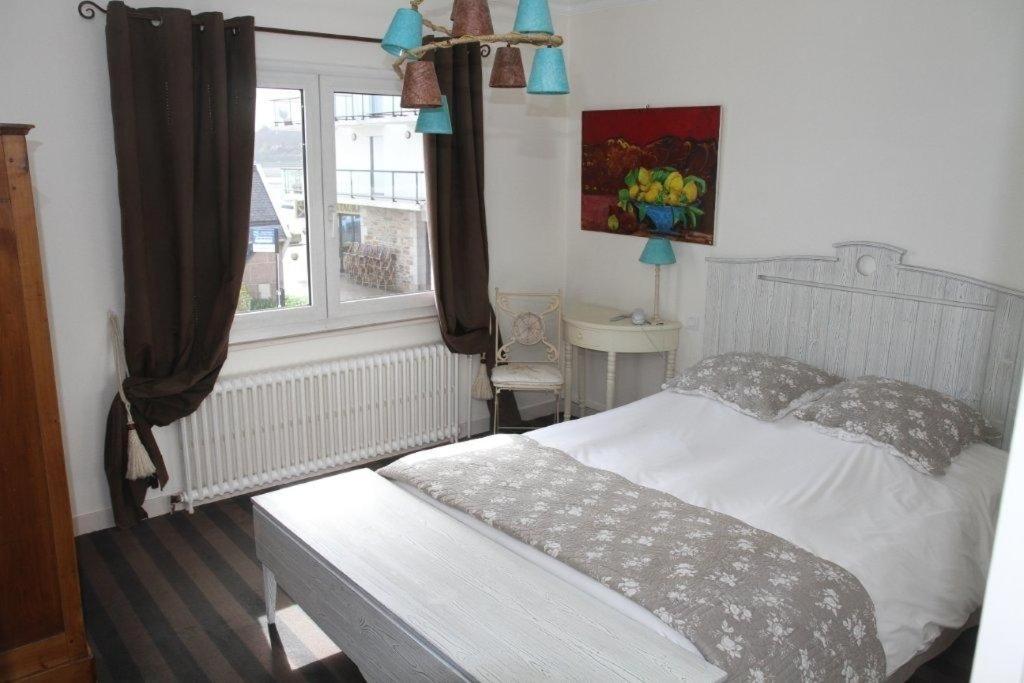 Hotel Le Suroit Perros-Guirec Δωμάτιο φωτογραφία