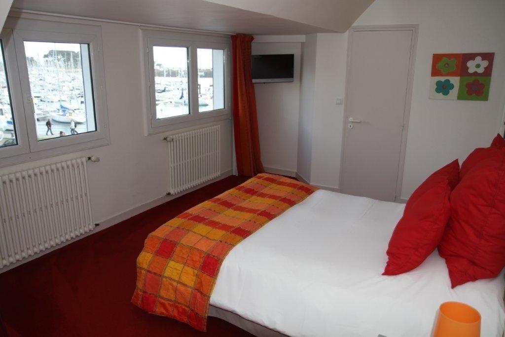 Hotel Le Suroit Perros-Guirec Δωμάτιο φωτογραφία